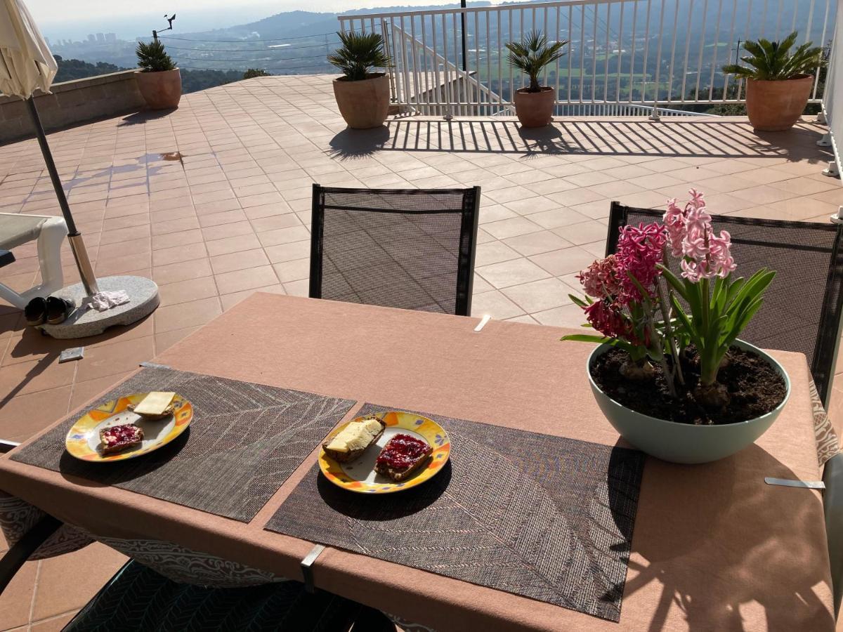 Villa Gardenia Mit Pool Und Traumhaftem Meerblick Санта-Кристина-де-Аро Экстерьер фото